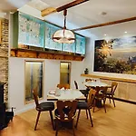 Traditions - Hotel \