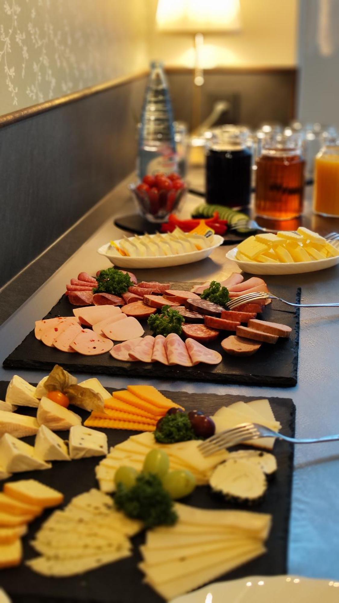 Hotel Traditions - 